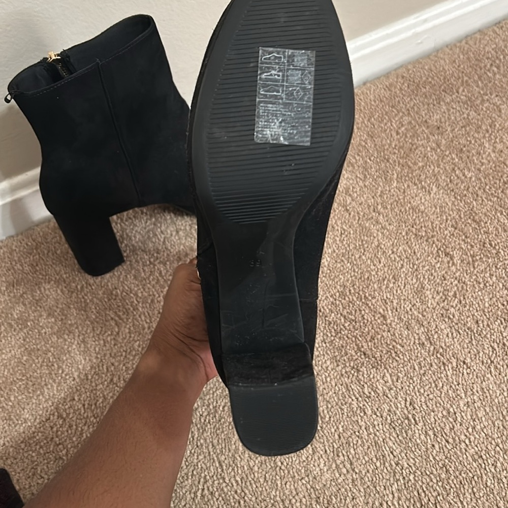 H&M Suede Booties - Picture 3 of 4